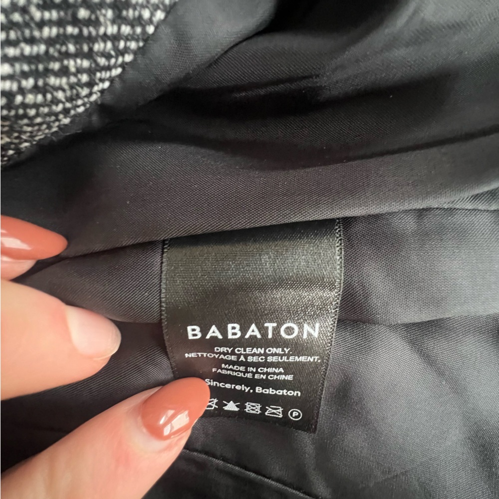 Aritzia Babaton Power Blazer - mottled grey - size 00 - Picture 5 of 6